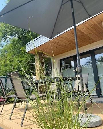 דידריכסהאגן Ostseebungalow Haninghuus מראה חיצוני תמונה
